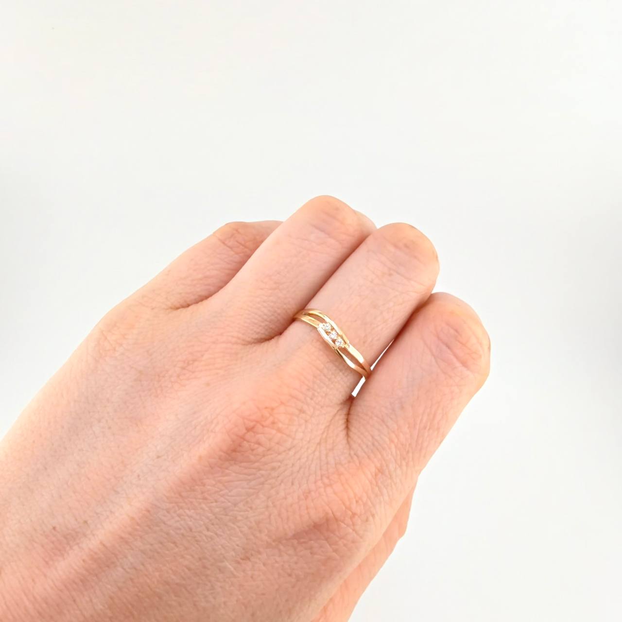 Anillo Lineas De Idra 2.25 g / T7 1/2 Oro Amarillo 18K