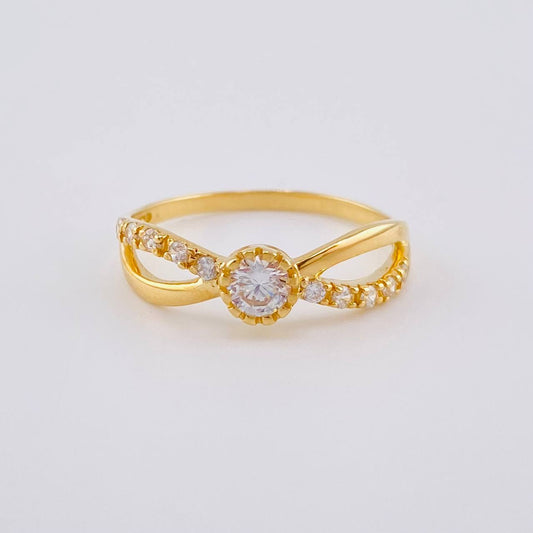 Anillo Solitario Entrelazado 2.35 g / T7 1/4 Oro Amarillo 18K