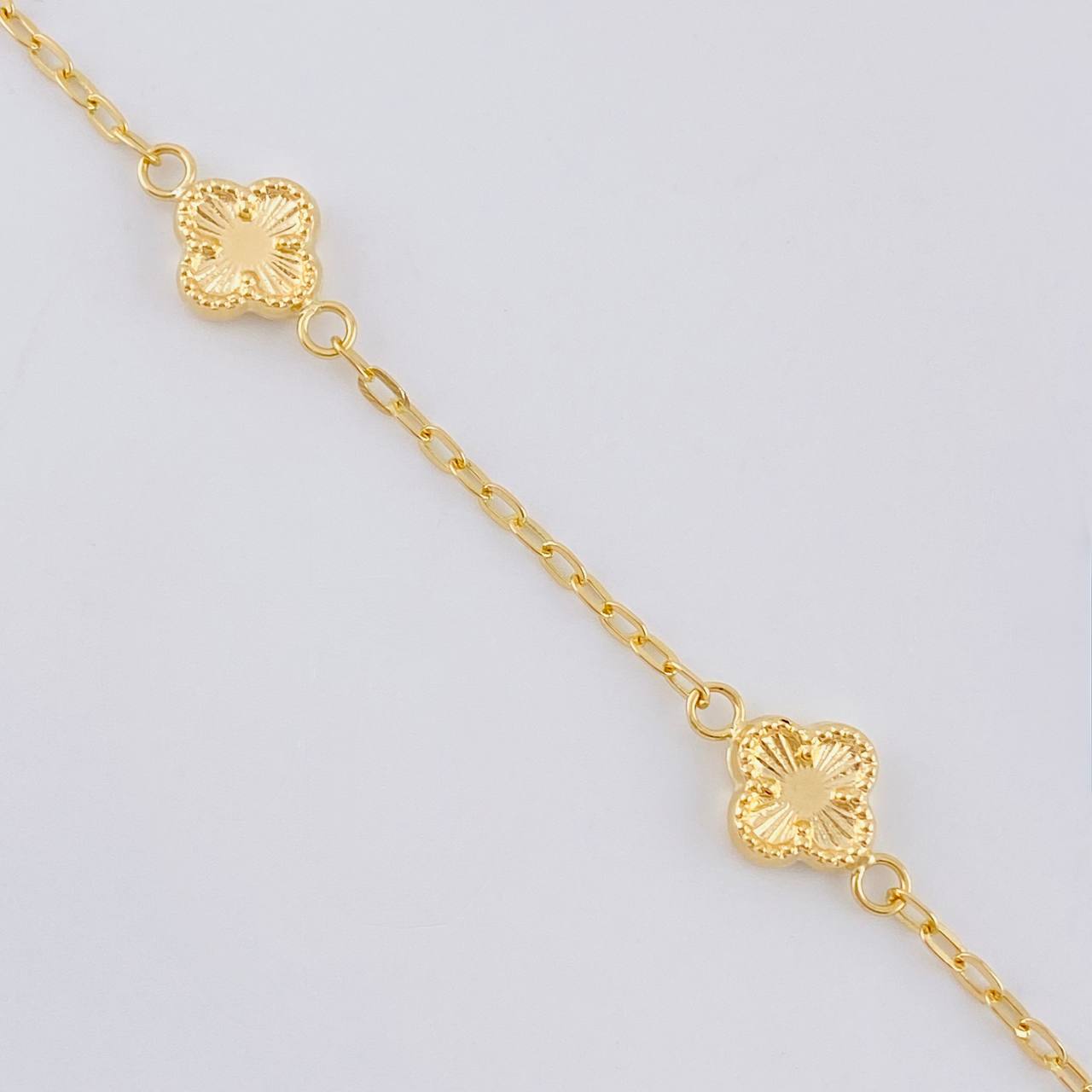 Pulso Cajón Trebol Diamantado 2.85 g / 18.5 cm / 1.6 mm Oro Amarillo 18K