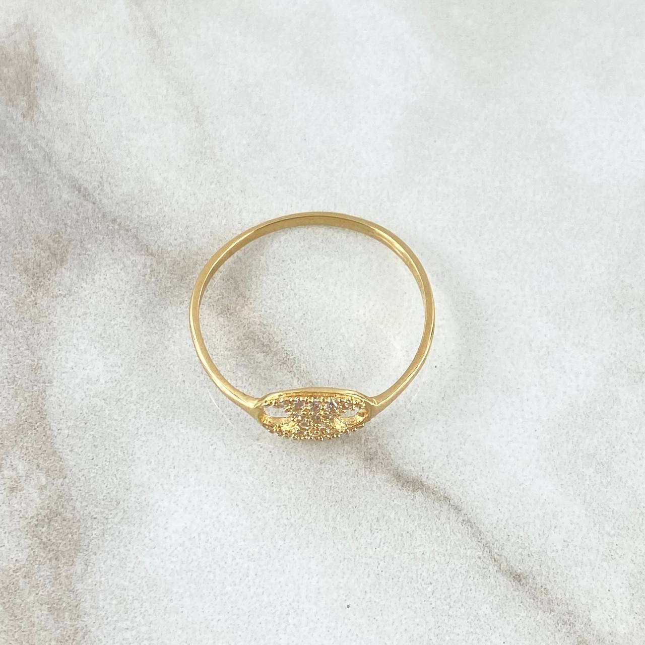 Anillo GC 1.5gr / T8 / Circones Blancos Oro Amarillo 18K *
