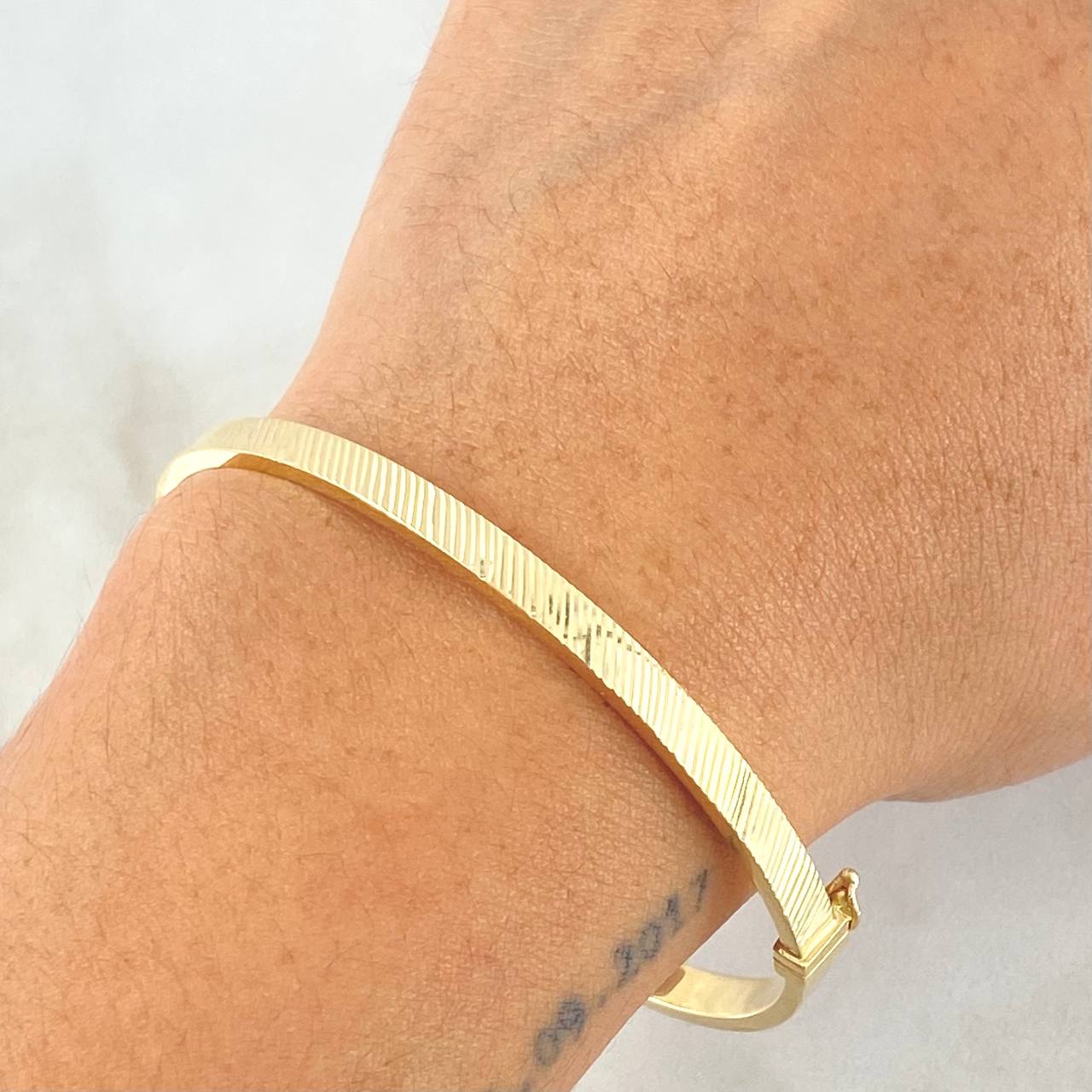 Pulso Aro 6.5gr / 17cm- +4 Oro 18K