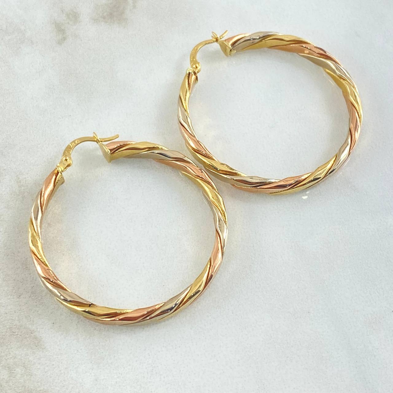 Candongas Ruka 6.2gr / 4cm / Oro 18K