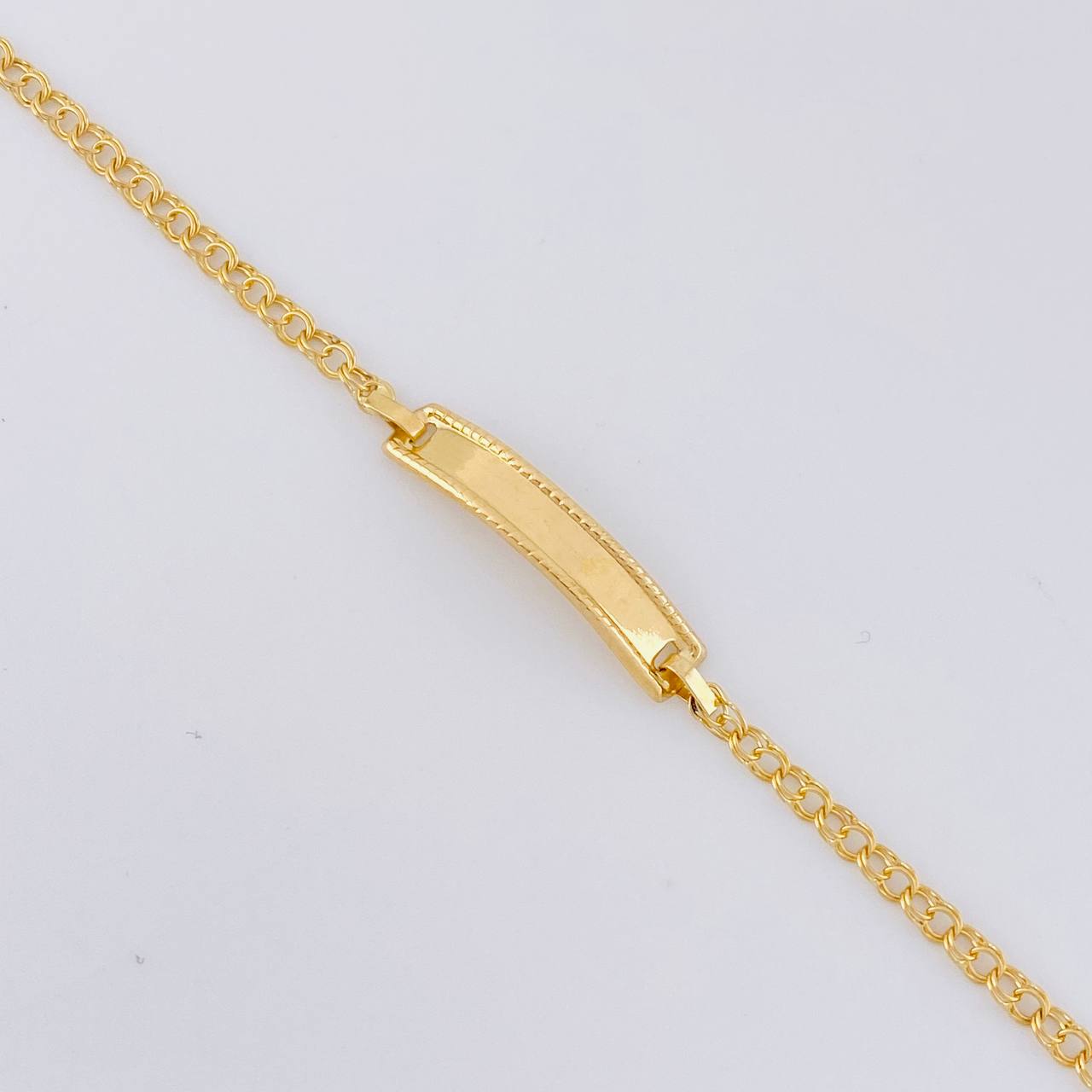 Pulso Bebé Aro Seguido Placa Rectangular Bordeada 1.25 g / 15 - 13.5 cm / 2.3 mm Oro Amarillo 18K