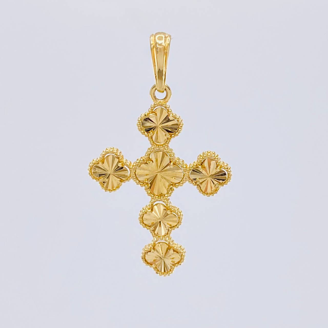 Dije Cruz Trebol 4.65 g / 4.2 cm Oro Amarillo 18K