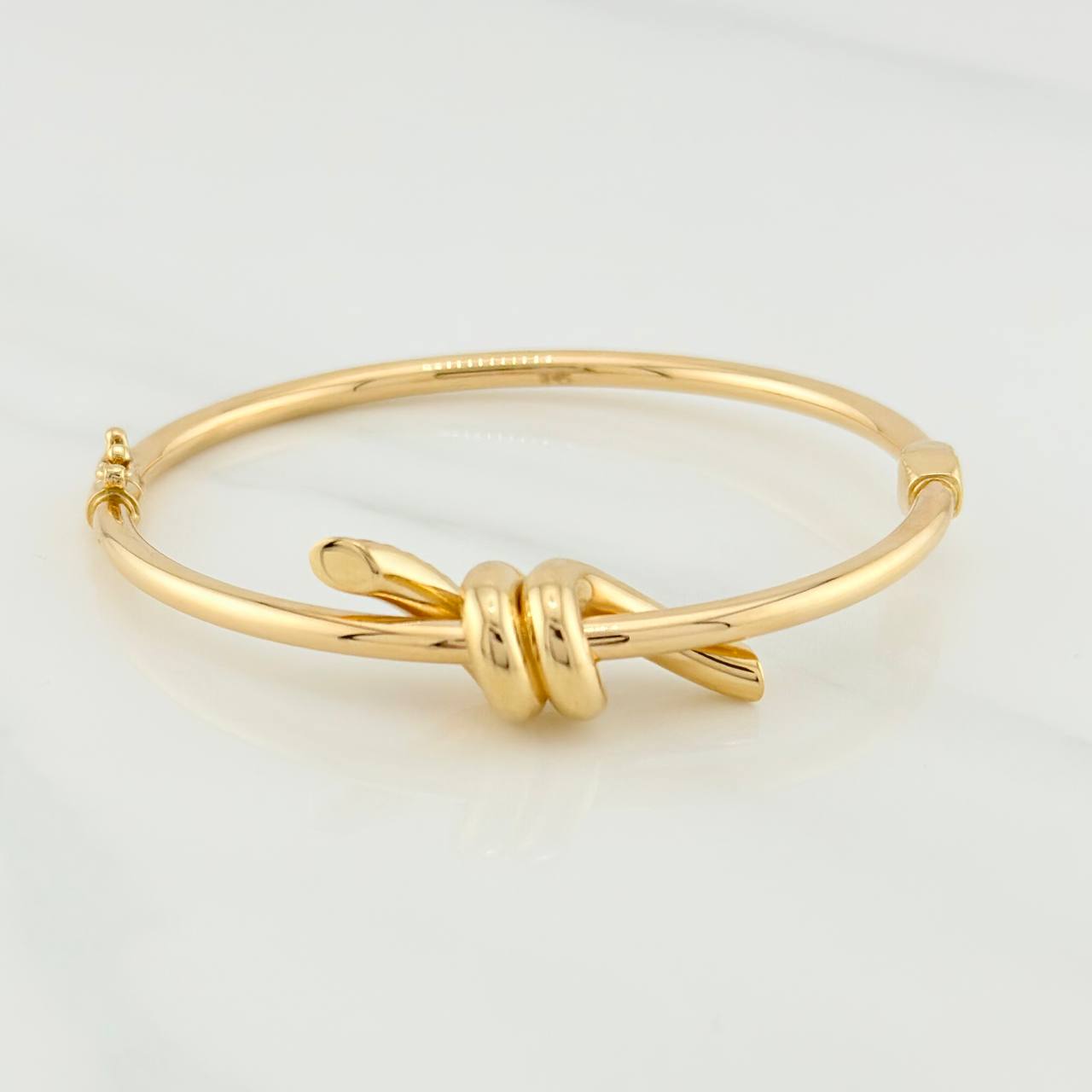 Pulso Aro Nudo 8.3gr / 18.6cm / 2.7mm Oro Amarillo +4 18K $