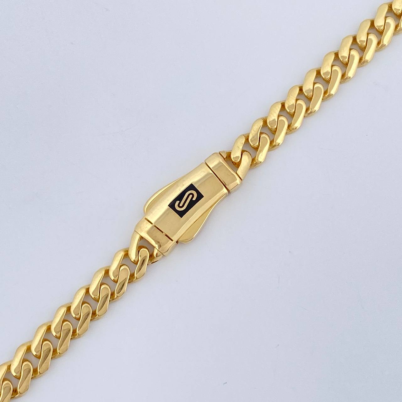 Cadena Cubana Infinito 19.05gr / 61cm / +4 Oro 18K &
