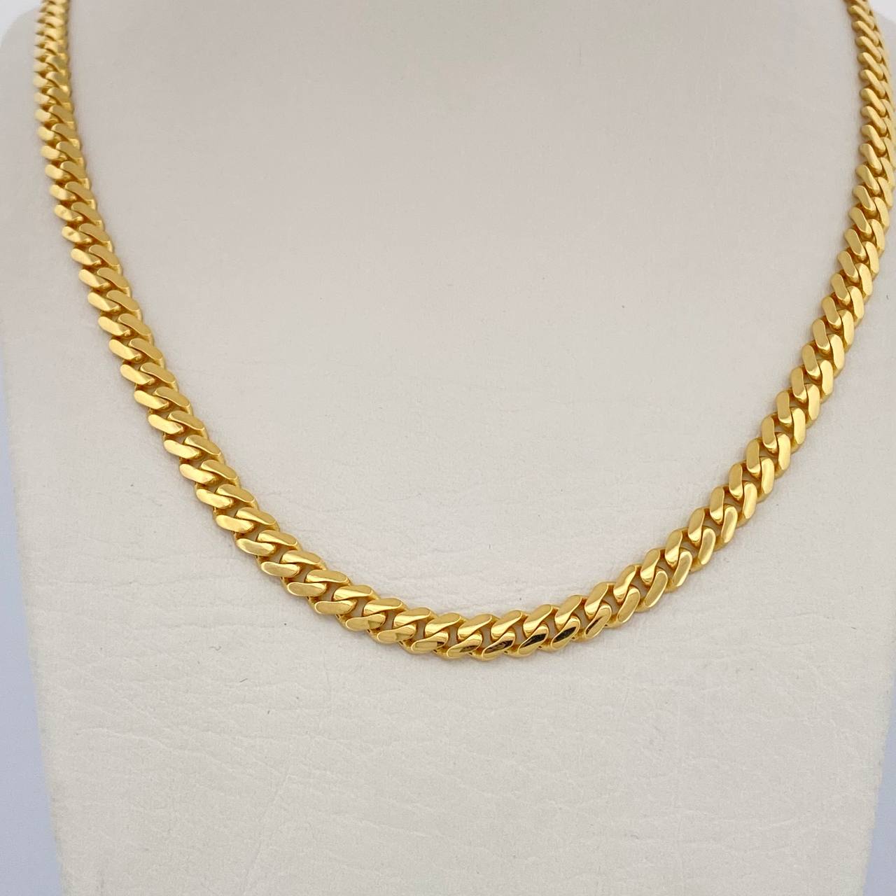 Cadena Cubana Monaco 20gr / 60.8cm / +4 Oro 18K &