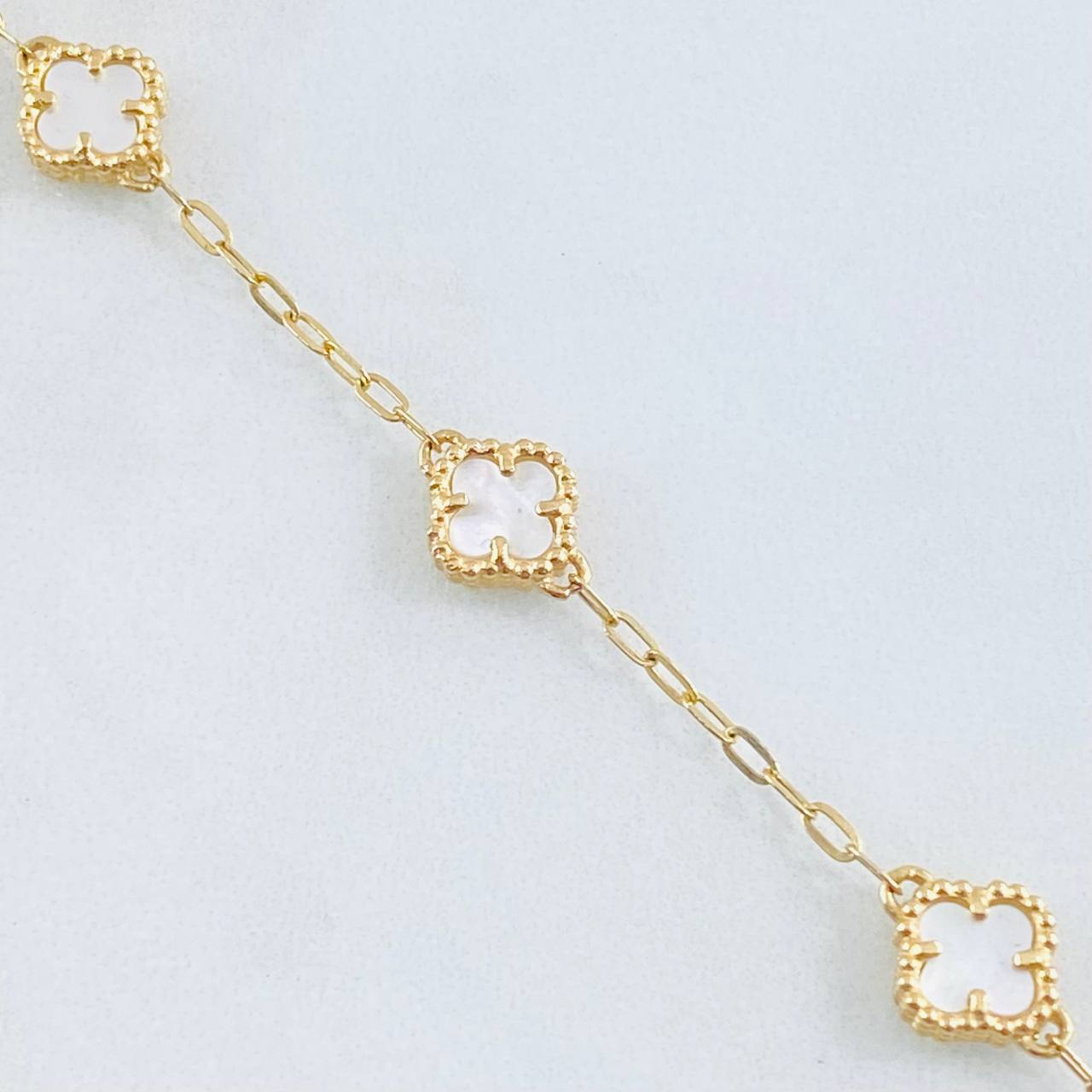 Pulso Aro Seguido Trebol 4.35gr / 20cm-21cm / Nac.Esp. Oro 18K ©