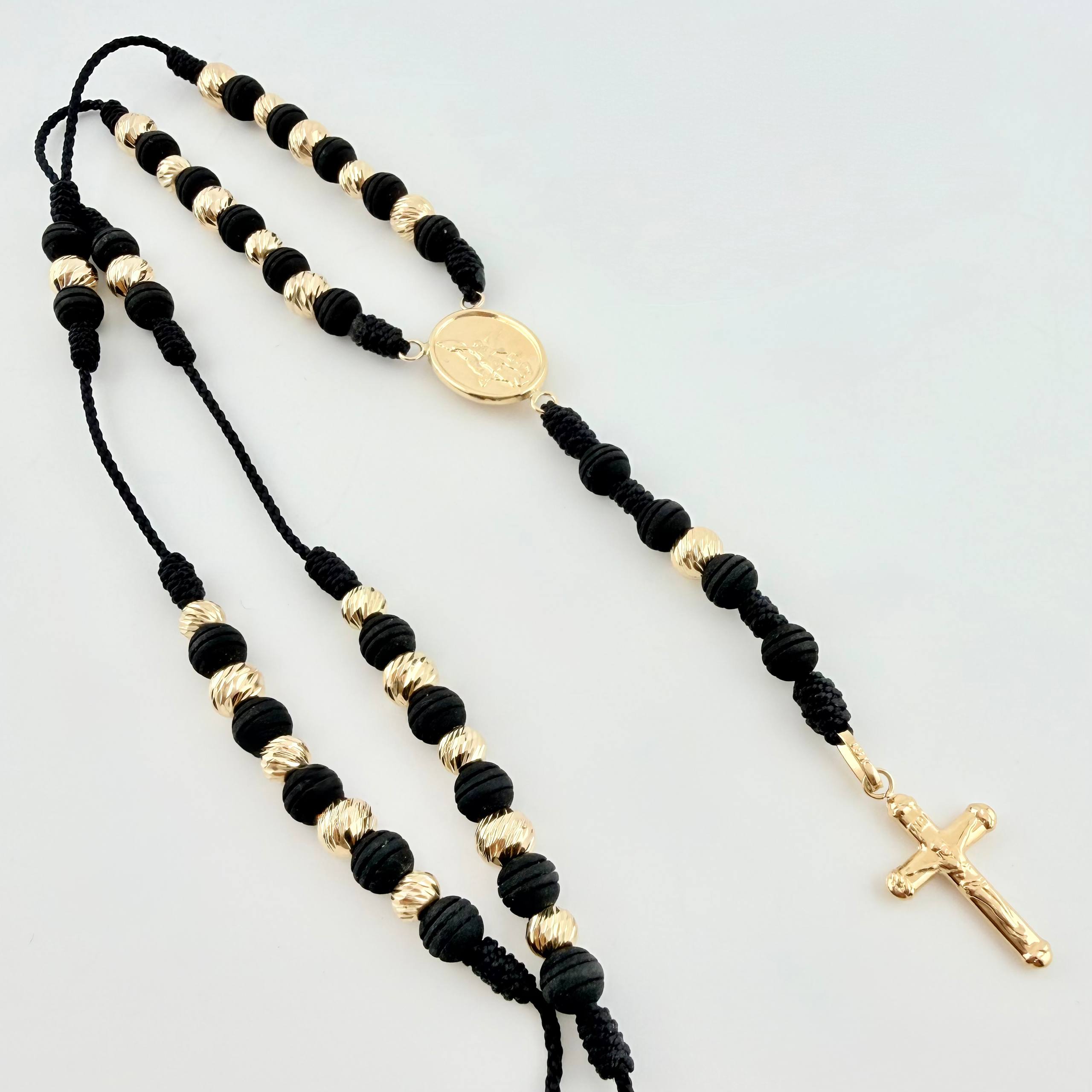 Rosario San Miguel Cruz Cristo 6.4gr / 70cm / 5mm-6mm Oro Amarillo 18K *