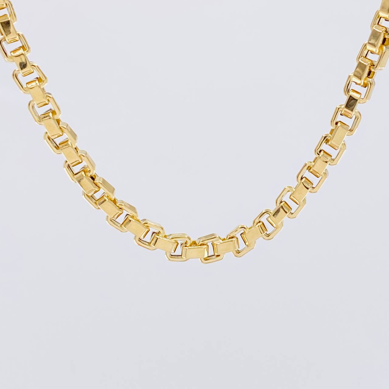 Cadena Veneciana Cuadrada 17.7g / 60cm / 4.5mm Oro Amarillo 18K