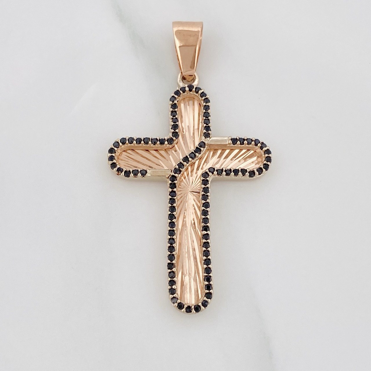 Dije Cruz 4.95g / 4.5cm Oro Rosa 18K