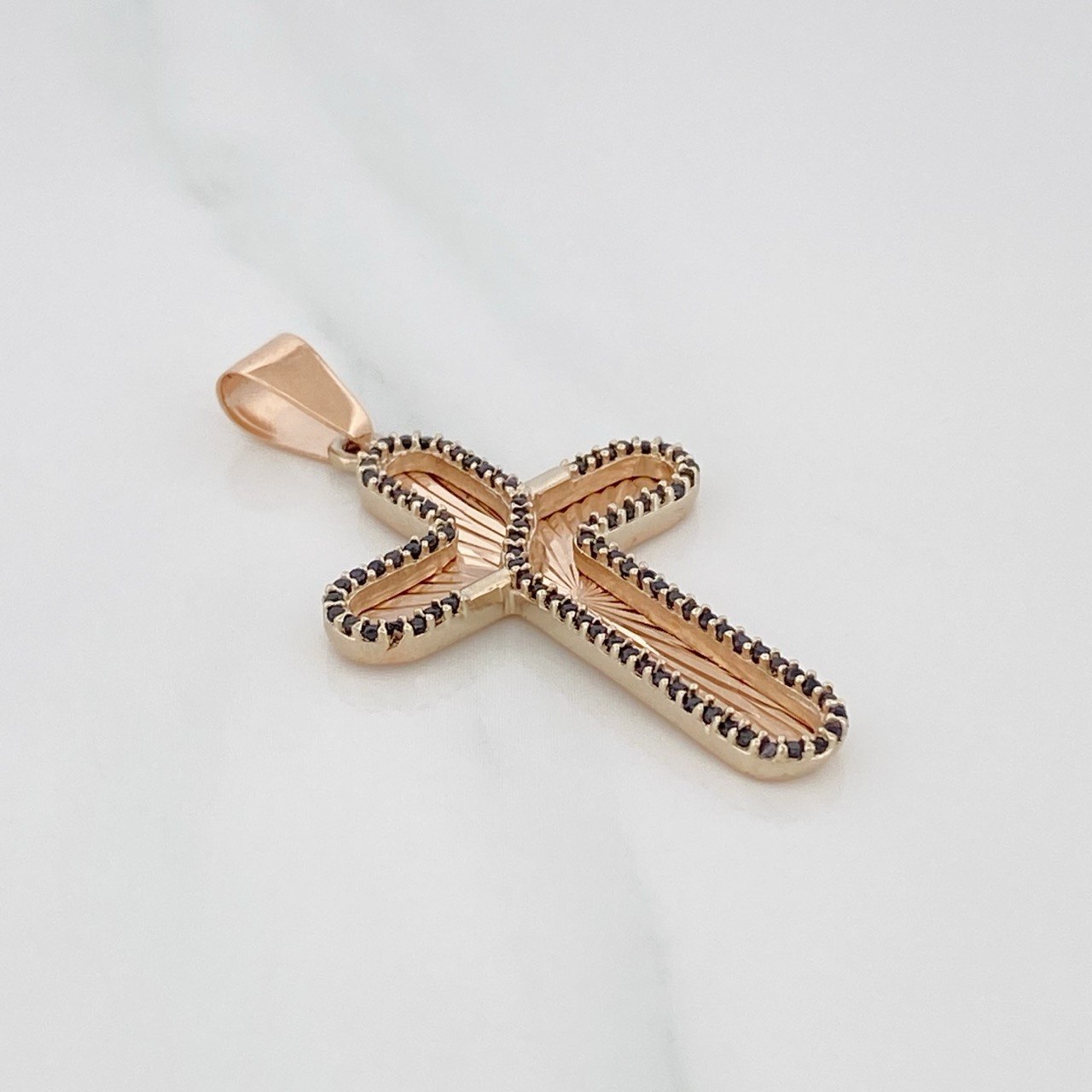 Dije Cruz 4.95g / 4.5cm Oro Rosa 18K