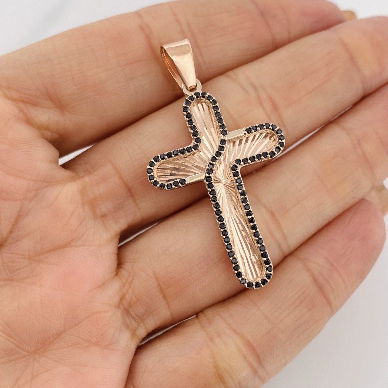 Dije Cruz 4.95g / 4.5cm Oro Rosa 18K