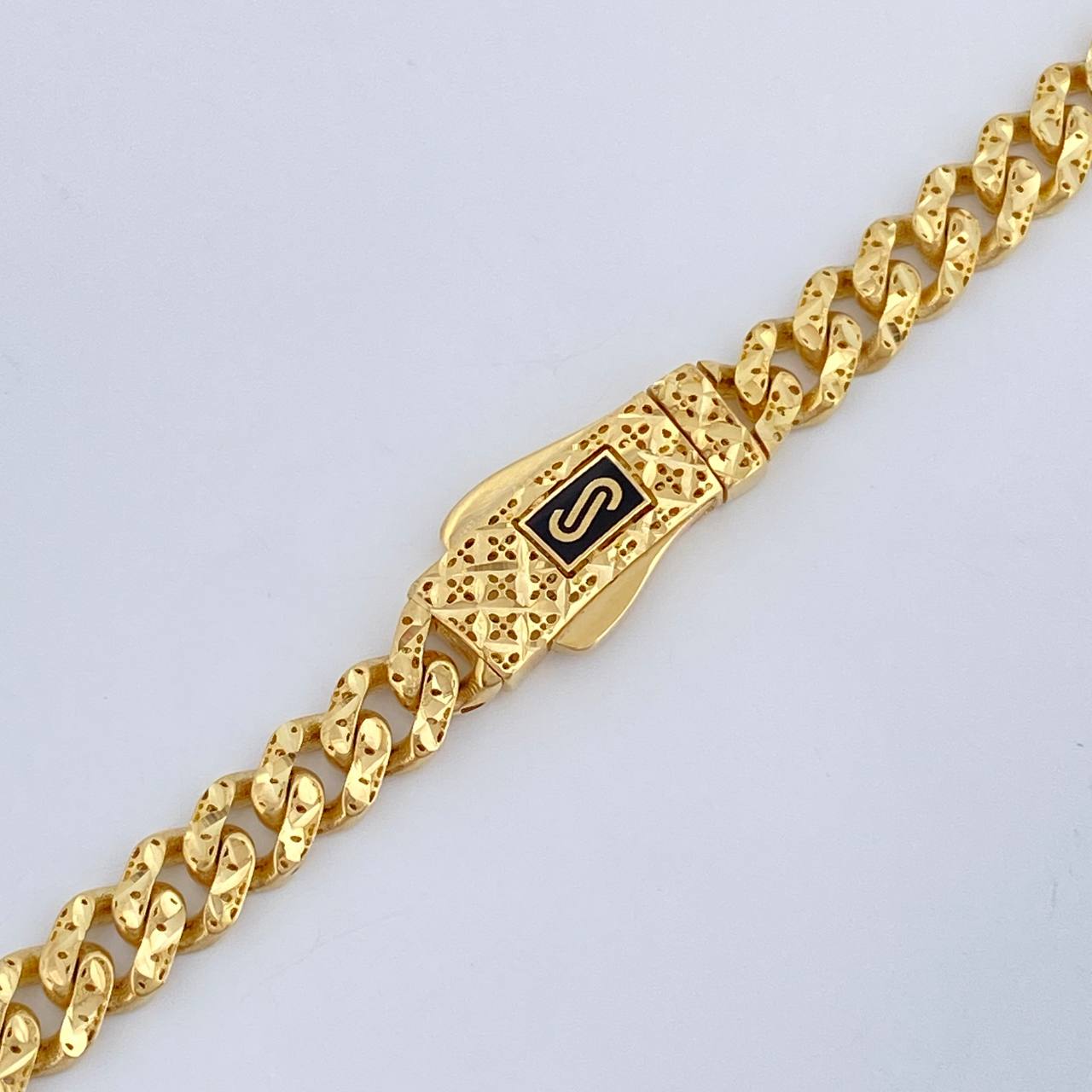 Cadena Cubana Monaco 19.3gr / 60.8cm / +4 Oro 18K &