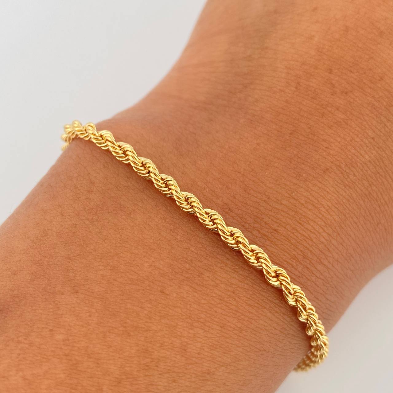 Pulso Lazo 2.4gr / 19.3cm / 2.5mm Oro Amarillo +3 18K &