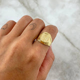 Anillo Sagrado Corazón De Jesús 2.35gr / T9 1/4 / Mate Texturizado Oro Amarillo 18K