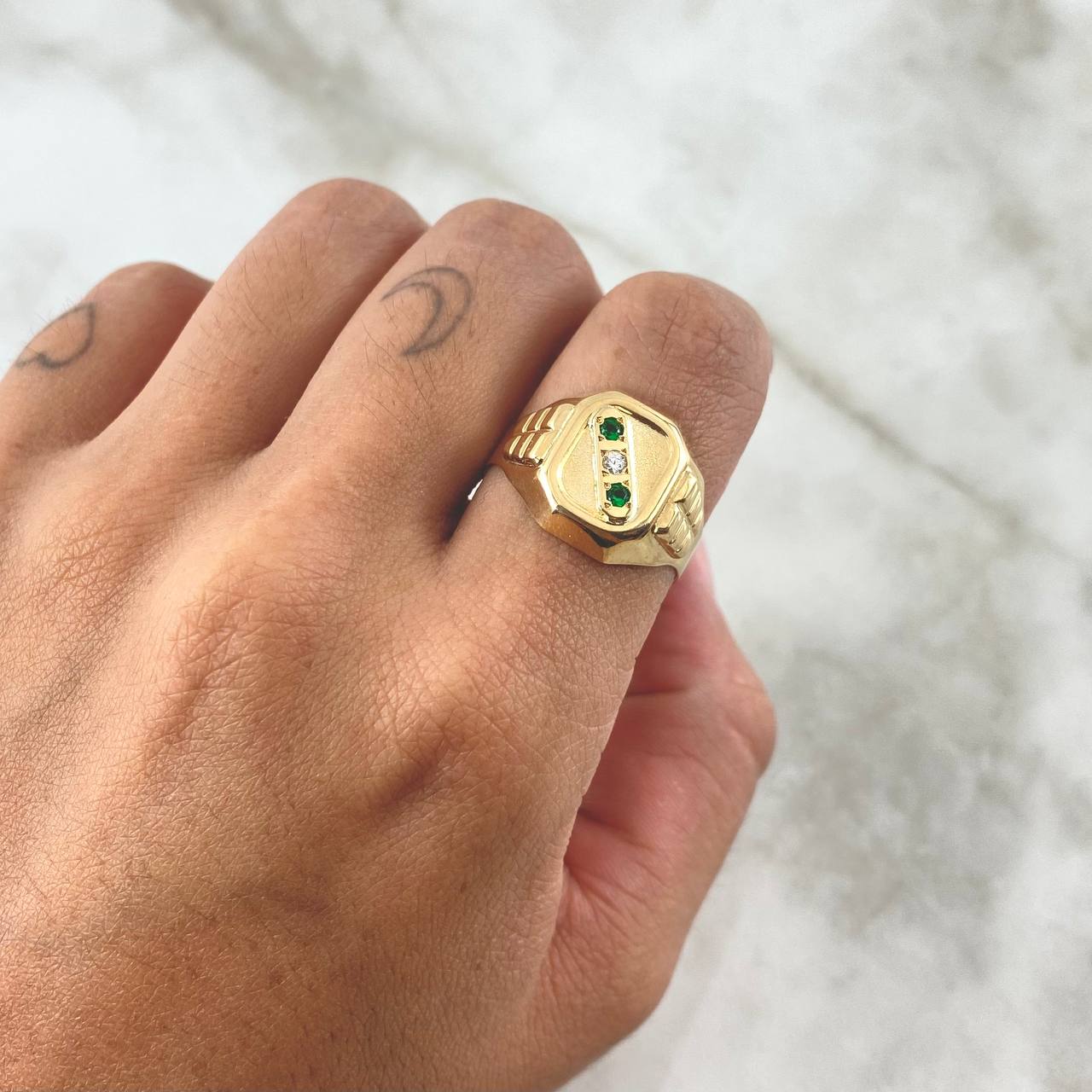 Anillo Sello Trinity 4.5gr / T9 3/4 / Circones Verdes Blanco Oro Amarillo 18K *