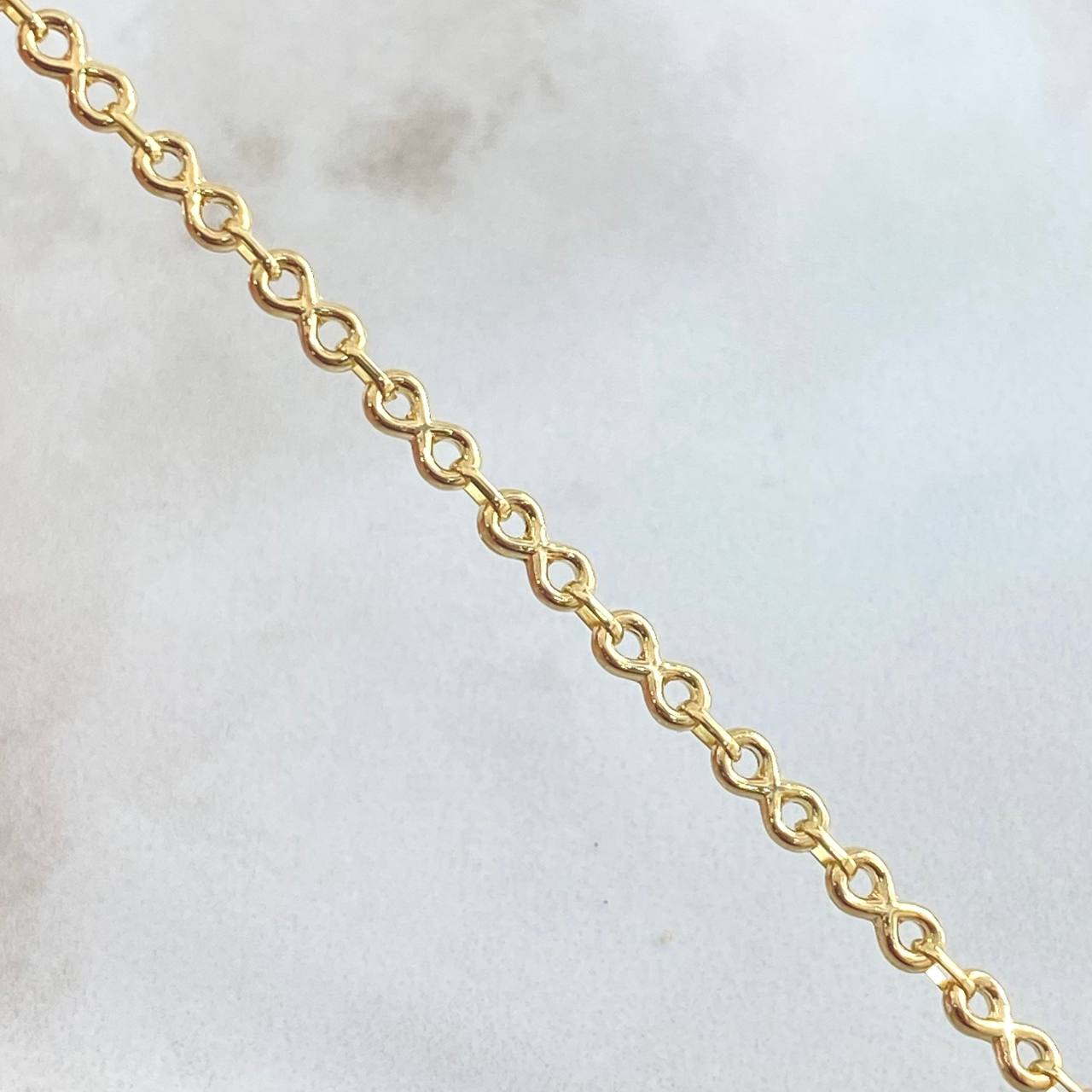Pulso Infinito 2.3gr / 19cm / Oro Amarillo 18K *