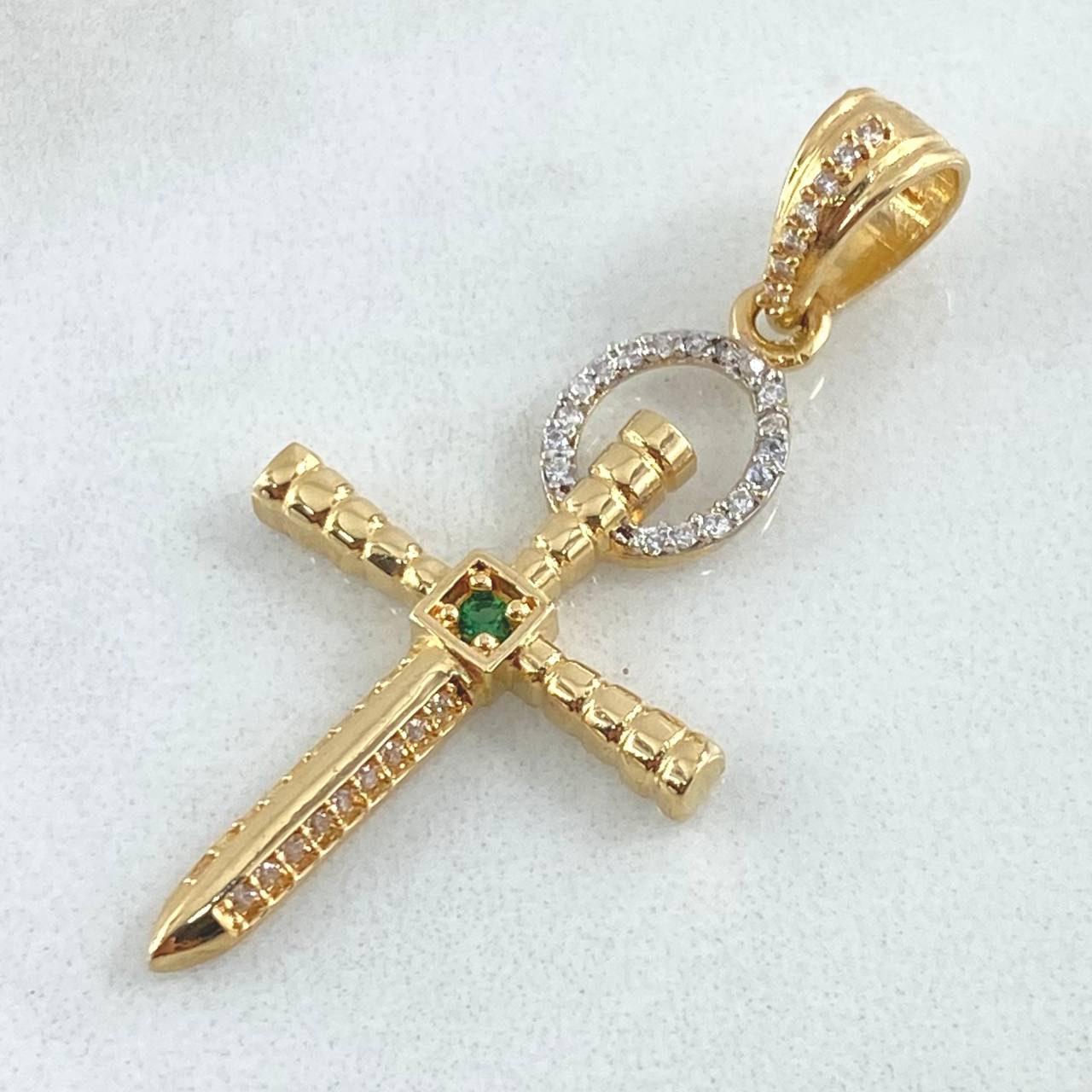 Dije Cruz Espada 3.65gr / 4.3cm / Oro 18K