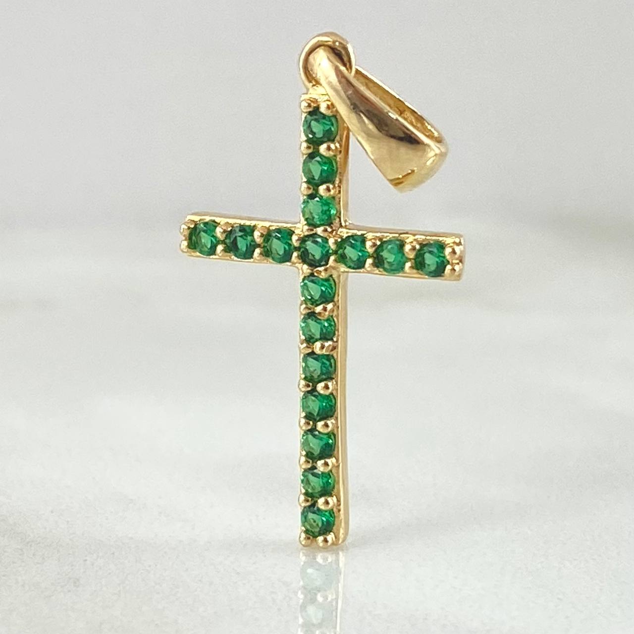 Dije Cruz Tupida 1.6gr / 2.2cm / Oro 18K