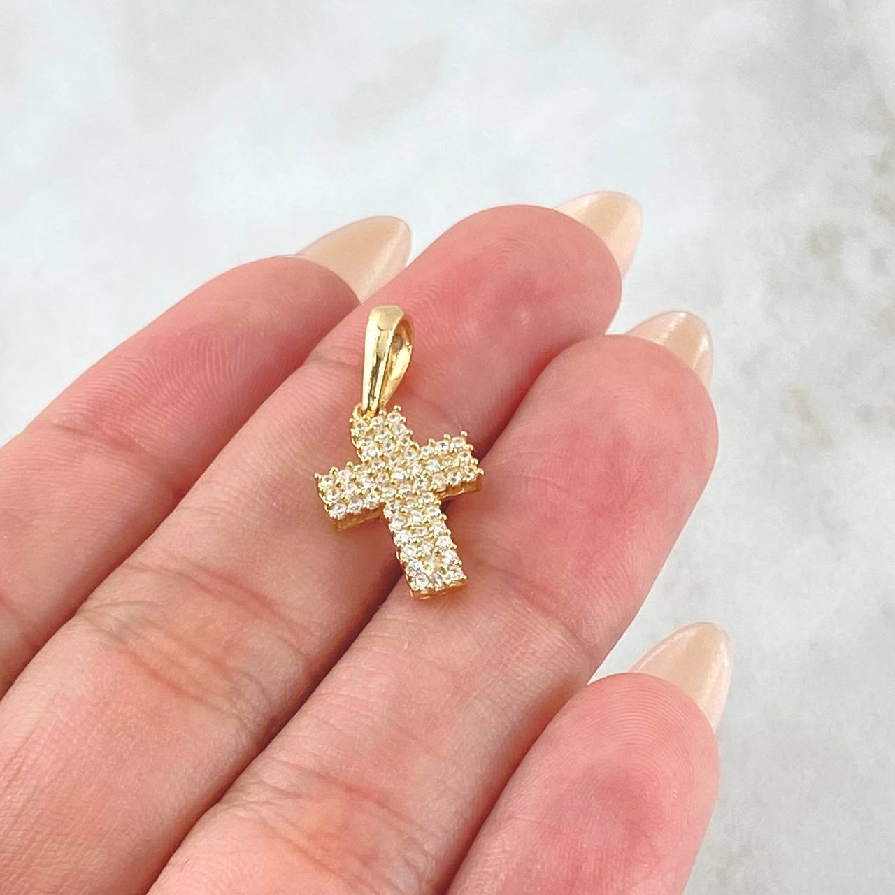 Dije Cruz Tupida 1.4gr / 2.4cm / Oro 18K