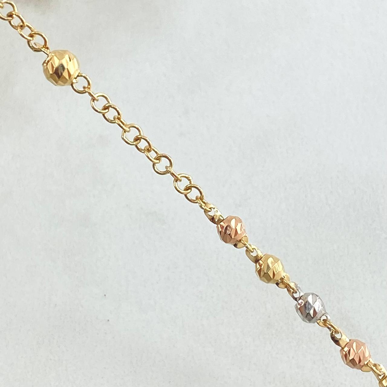 Rosario Virgen Milagrosa 7.8gr / 55cm / Oro 18K *