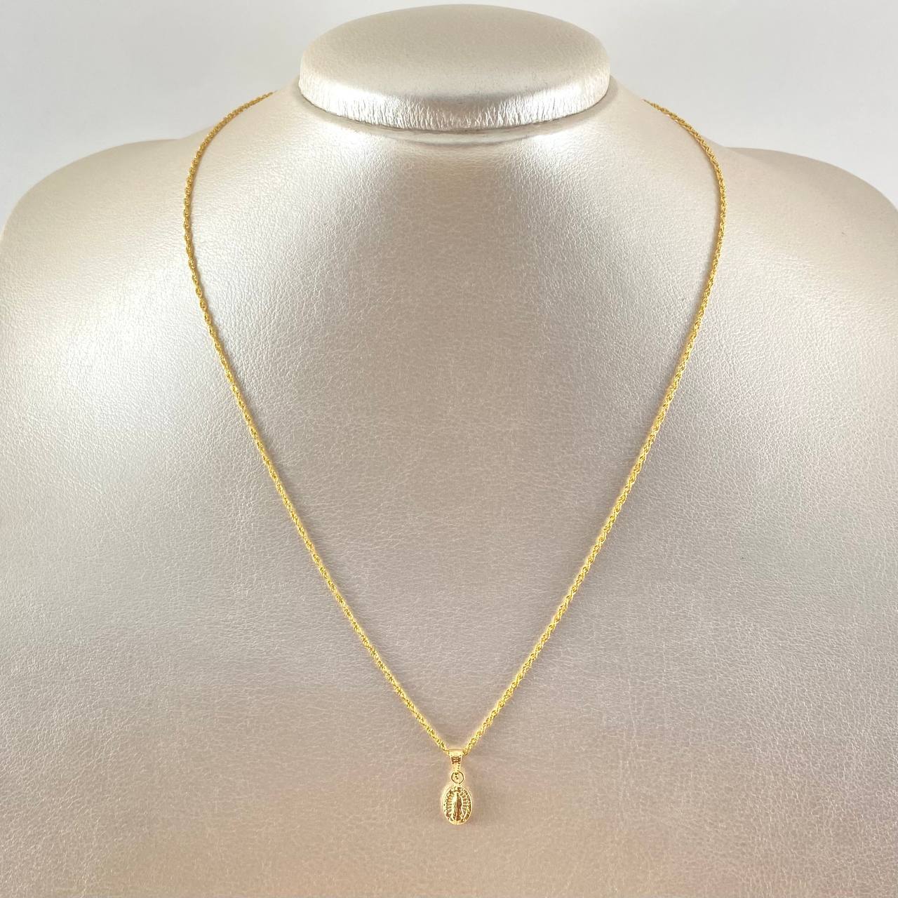 Set Cadena y Dije Lazo + Virgen Guadalupe 1.25gr / Oro 18K (Oferta) *