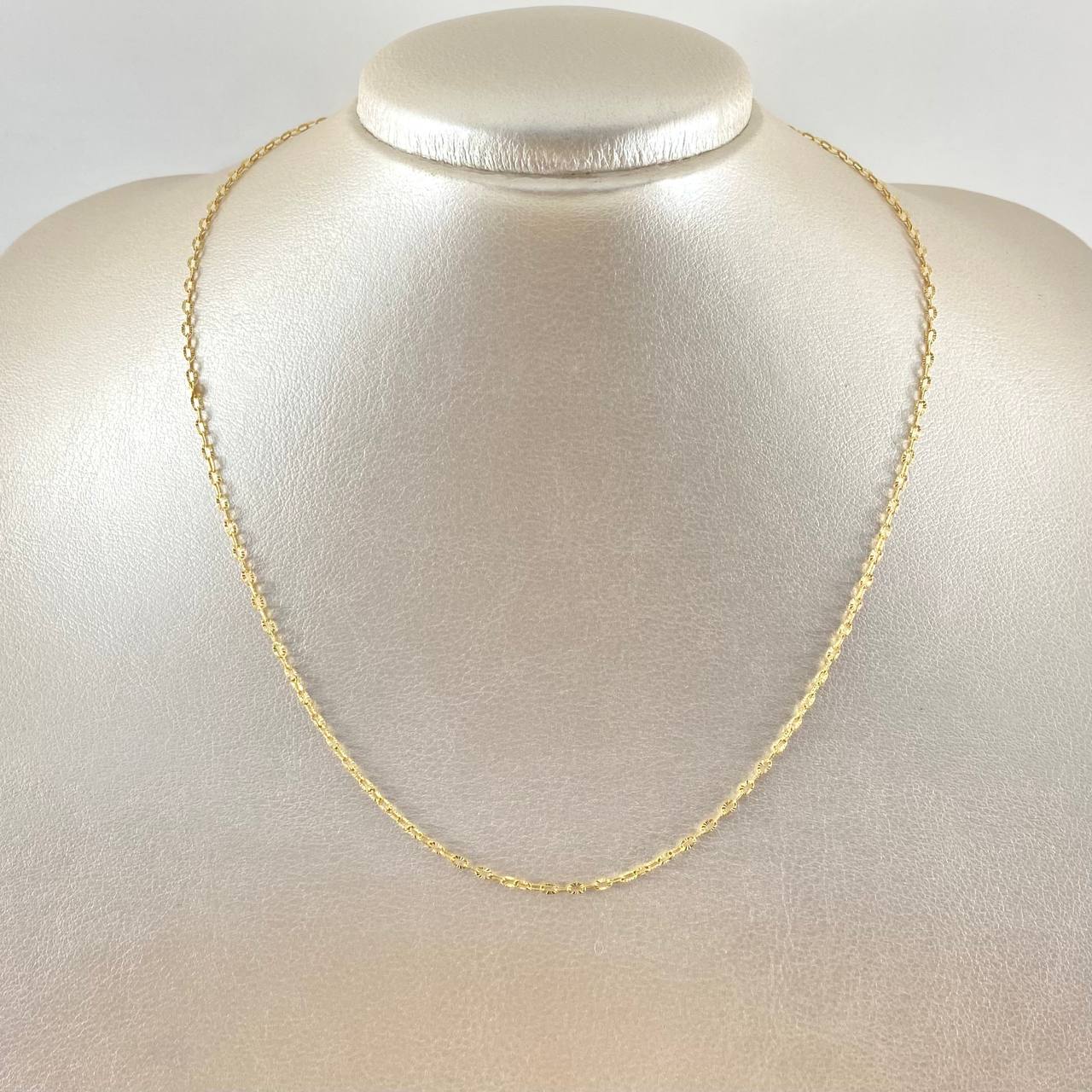 Cadena Aro Seguido 1.9gr / 45cm / +3 Oro 18K *