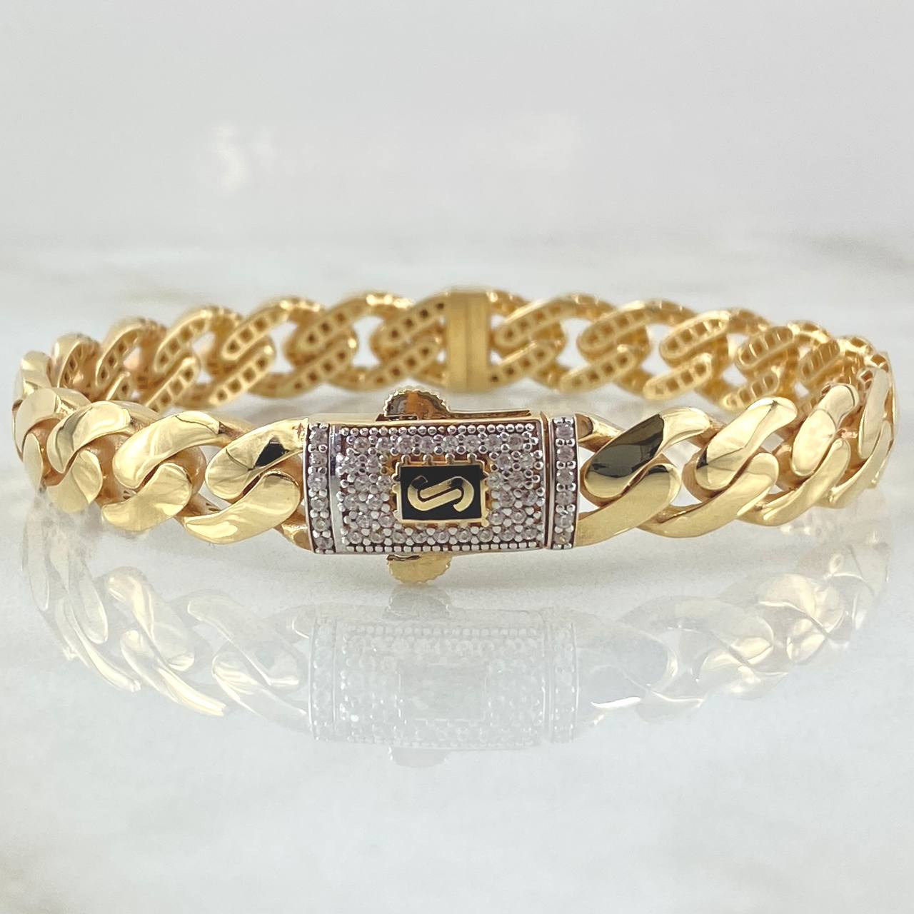 Pulso Aro Cubano 19.3gr / 18cm / Oro Amarillo +4 18K ©