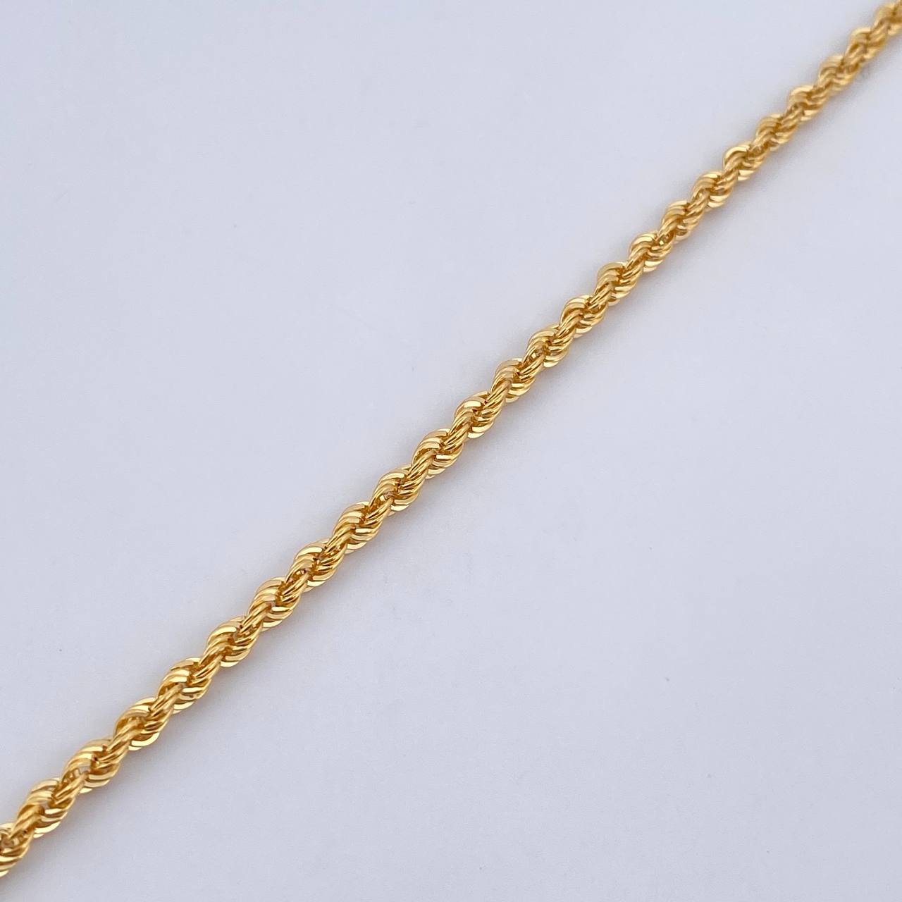 Pulso Lazo 1.9gr / 19.1cm / 2.4mm Oro Amarillo +3 18K &