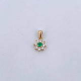 Dije Flor 0.8gr / 1.3cm / Esmeralda 8 Pts Diamantes 12 Pts Oro Amarillo 18K (Joya) &