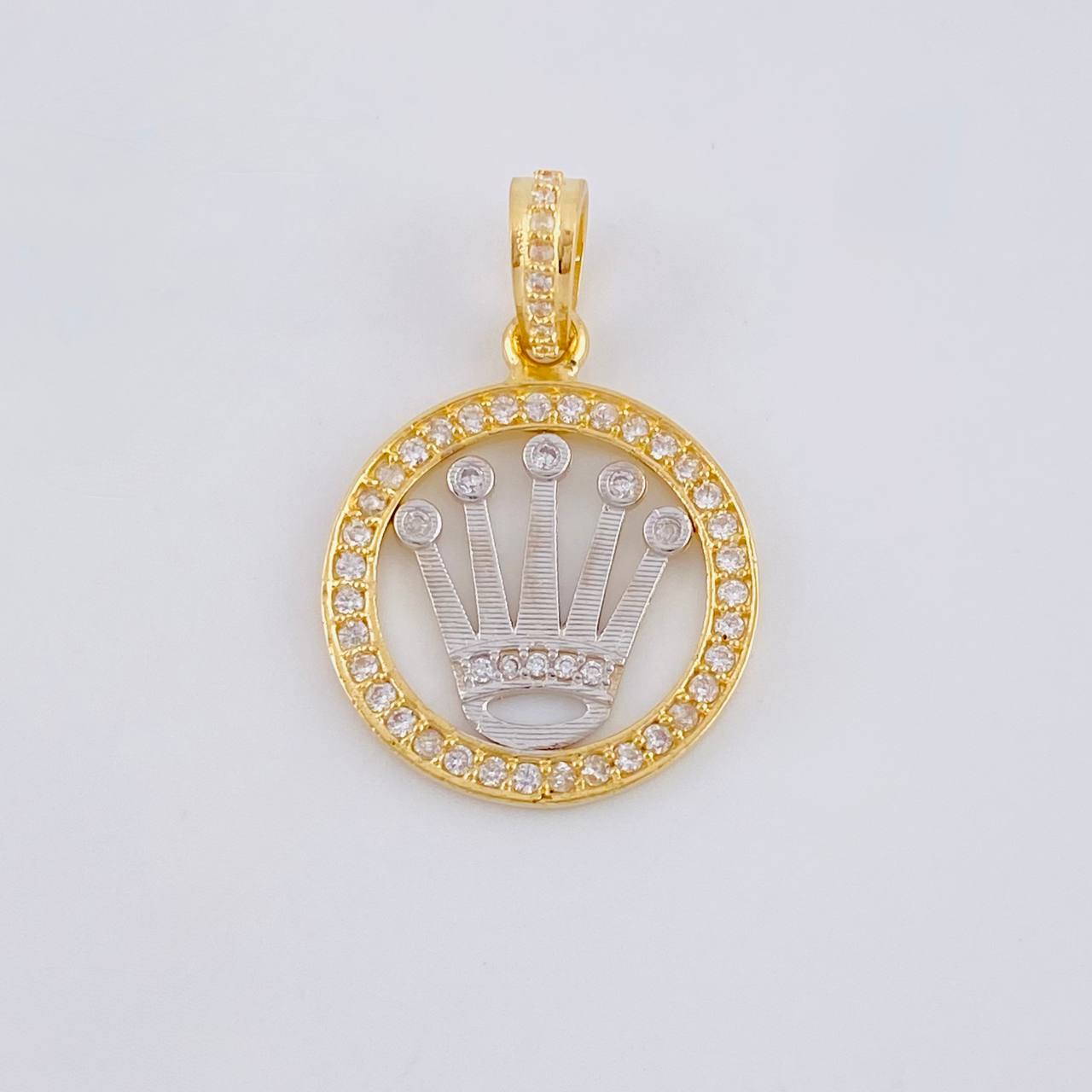Dije Circulo Corona 2.85 g / 2.6 cm Dos Oros Amarillo Blanco 18K