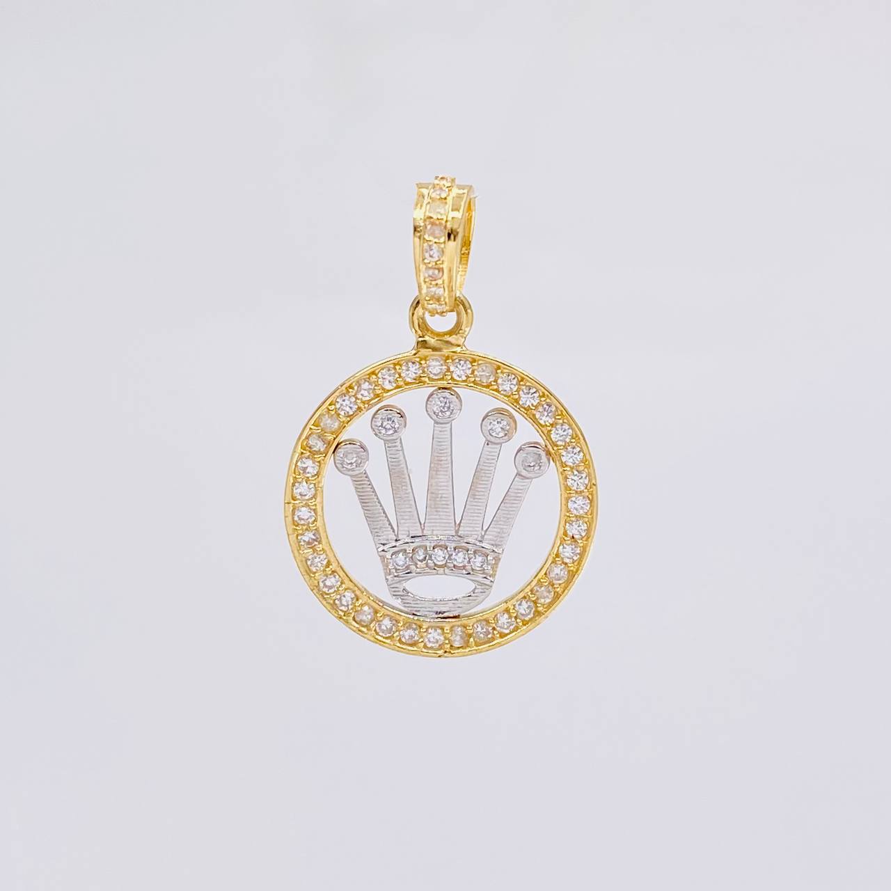 Dije Circulo Corona 2.85 g / 2.6 cm Dos Oros Amarillo Blanco 18K