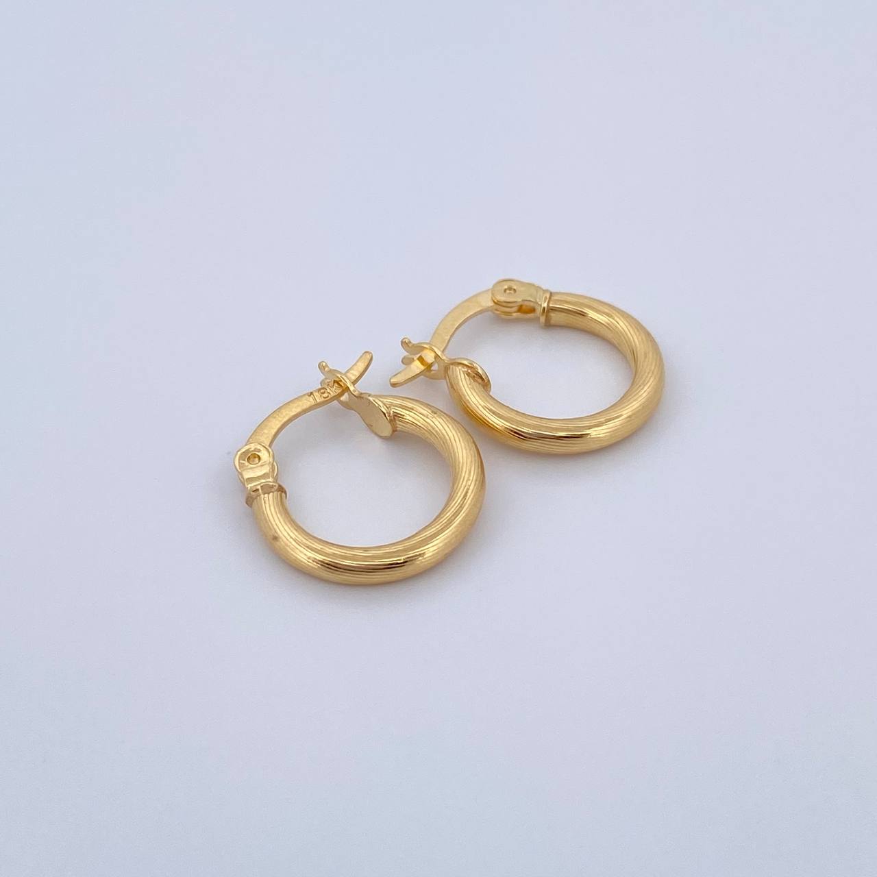 Candongas Sofi 1.2gr / 1.6cm / Espiral Rayadas Oro Amarillo 18K &