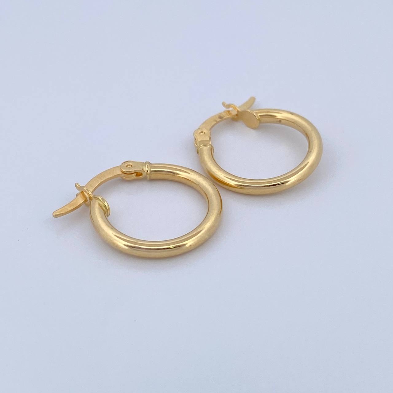 Candongas Jass 1.5gr / 2cm / Lisas Oro Amarillo 18K &