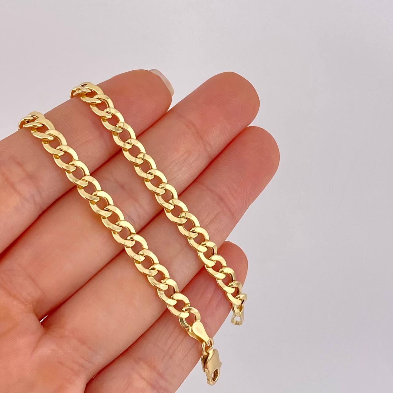 Cadena Cubana 9.05g / 50cm / 5.1mm Oro Amarillo 18K
