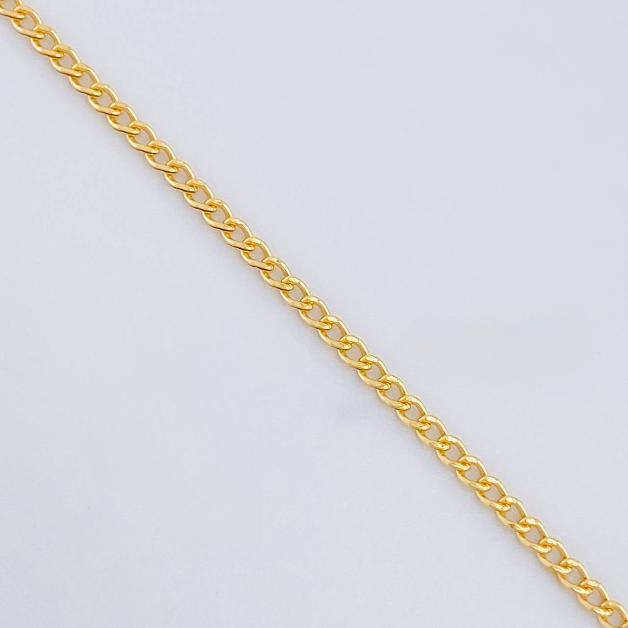 Cadena Cubana 2.05g / 60cm / 2mm Oro Amarillo 18K