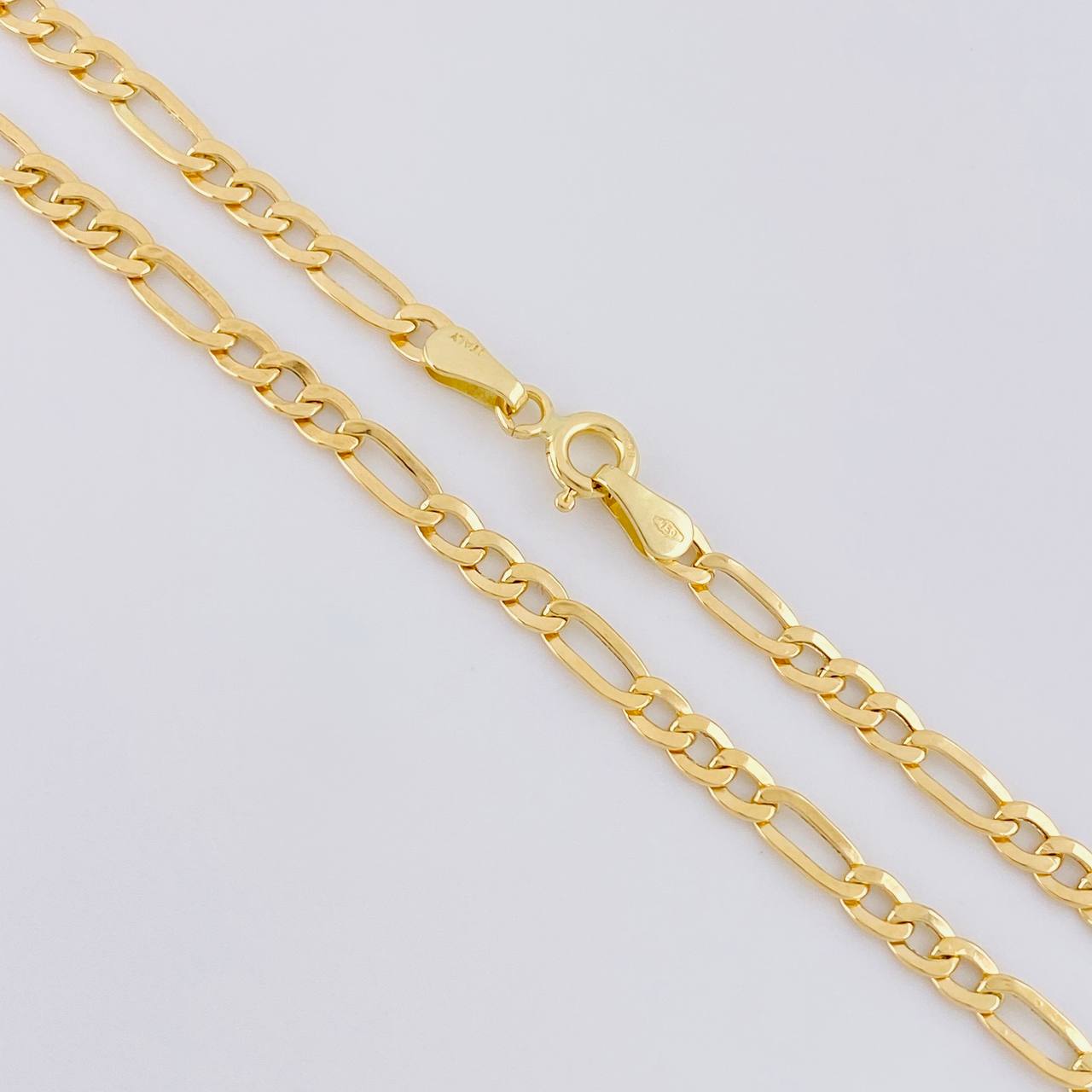 Cadena Figaro 7.8g / 60cm / 4.3mm Oro Amarillo 18K