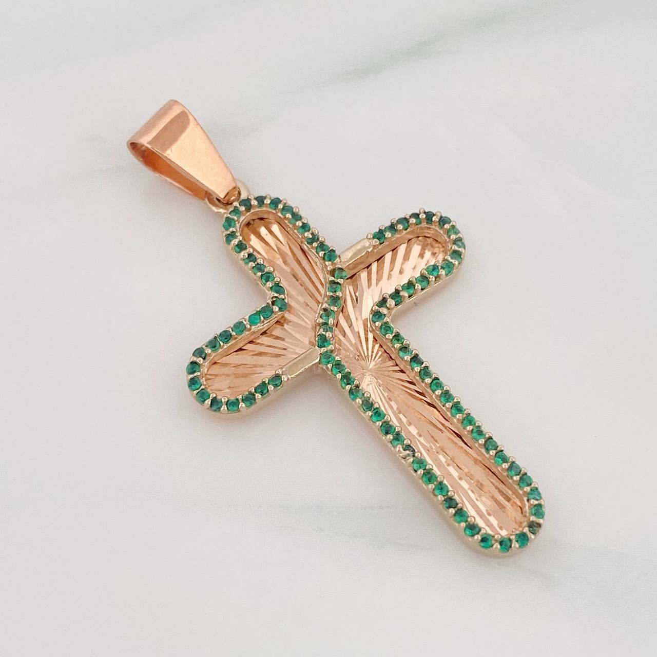 Dije Cruz Diamantada 5g / 4.5cm Oro Rosa 18K