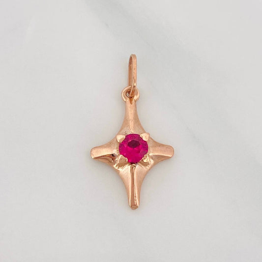Dije Estrella Cardinal 1.35g / 2.3cm Oro Rosa 18K