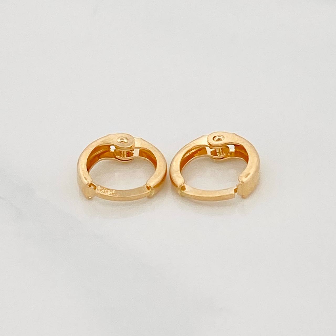 Candongas Carril Lisas 0.6g / 0.5cm Oro Amarillo 18K