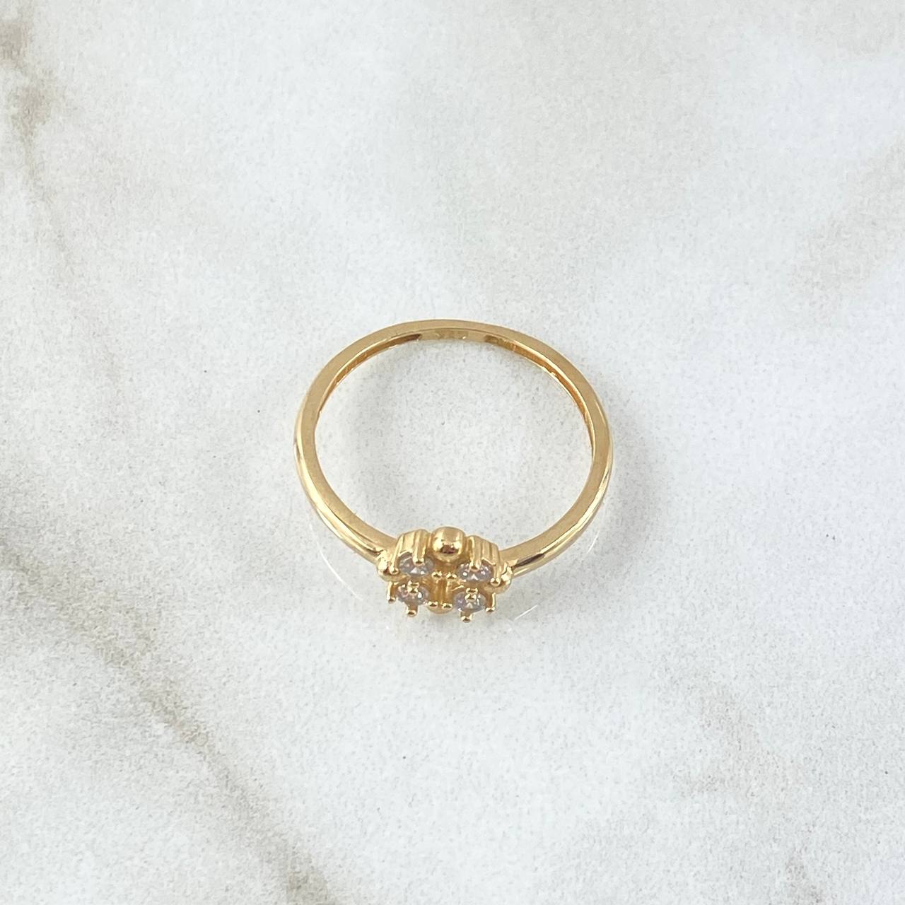 Anillo Cuarteto de Esferas 1.5gr / T6 / Circones Blancos Oro Amarillo 18K