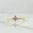 Anillo Flor Punteada Esferas 1.2gr / T7 3/4 / Circones Blancos Oro Amarillo 18K