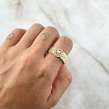 Anillo Correa Corona Circular 7.15gr / T11 / Cicones Blancos Oro Amarillo 18K