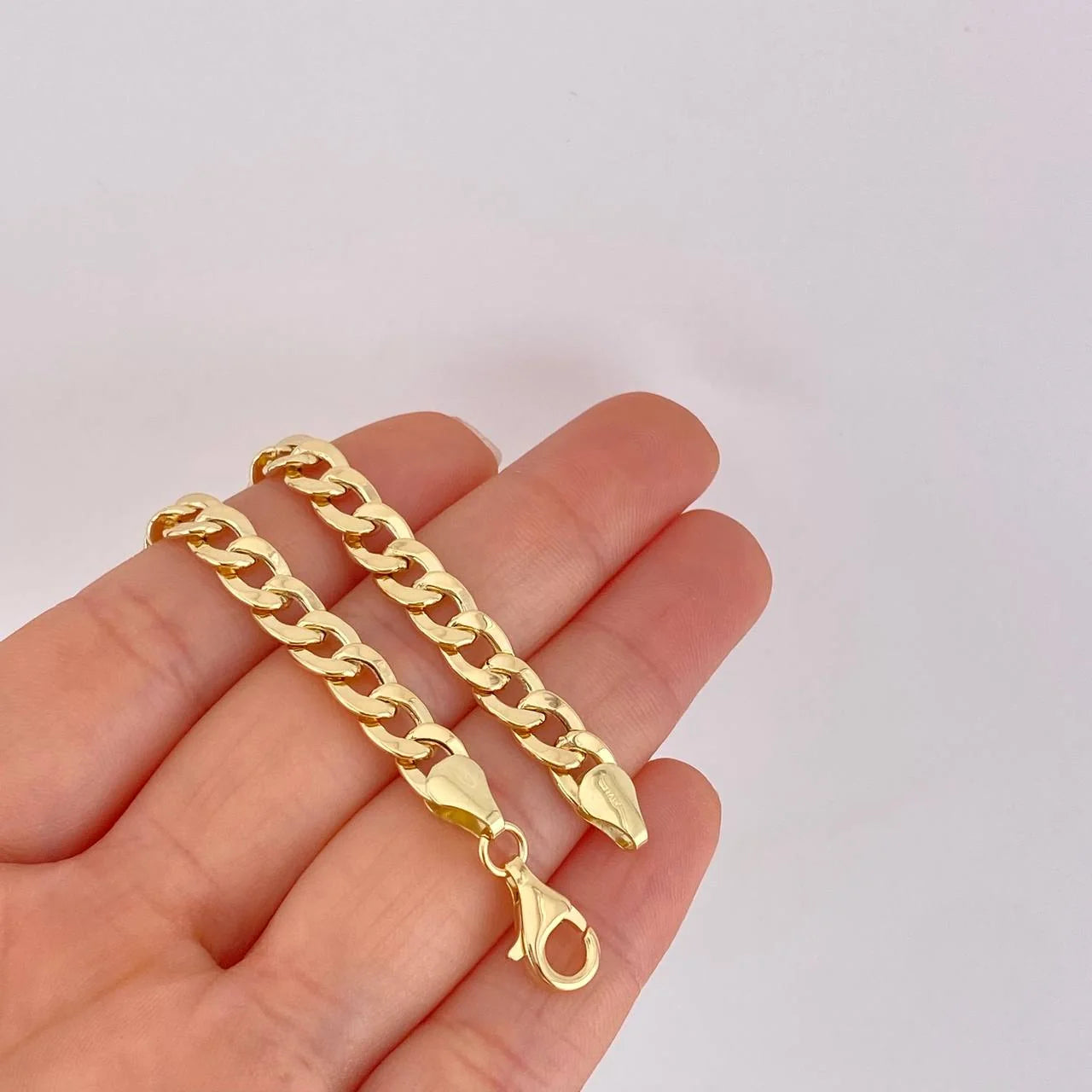 Pulso Cubano 4.95g / 21cm / 6.7mm Oro Amarillo 18K