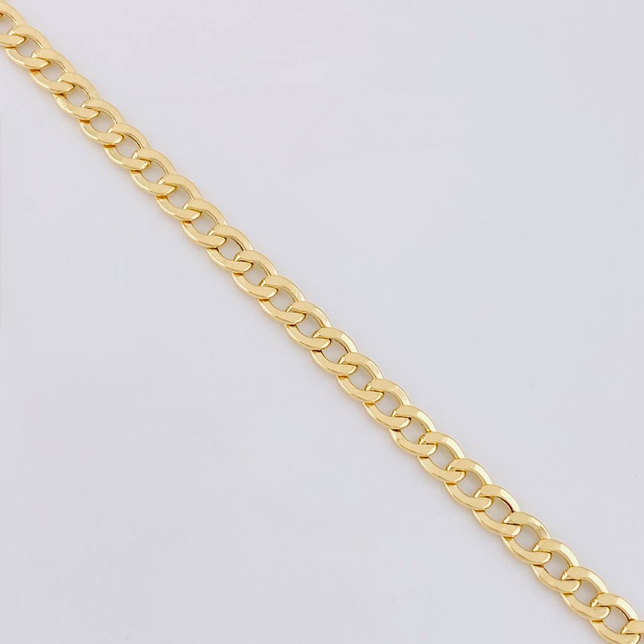 Pulso Cubano 2.6g / 19.7cm / 4.1mm Oro Amarillo 18K