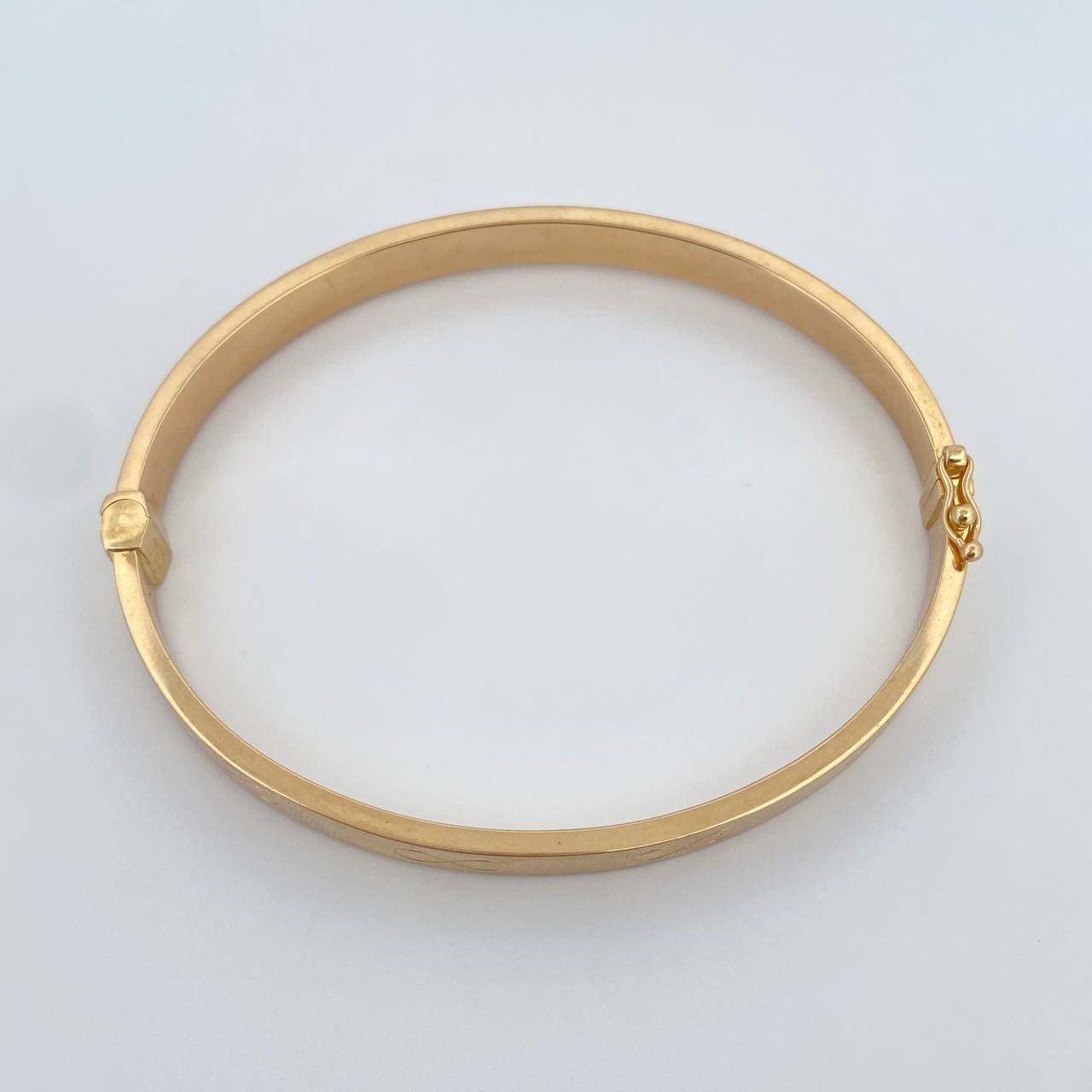 Pulso Aro Inifinito 8.45gr / 17.7cm / 5.8mm Oro Amarillo +4 18K &