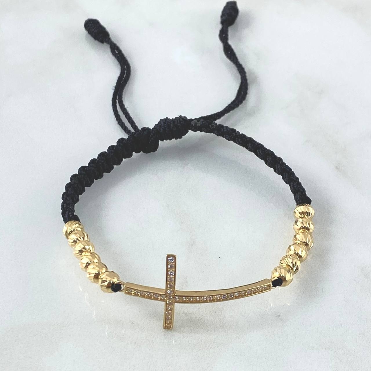 OPulsera Negra Herraje Cruz Circones Negros 4.1gr / 5mm Bolas Diamantadas 12 Und Oro Amarillo 18K ©