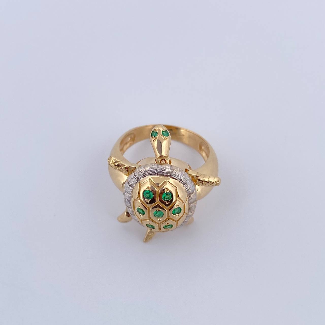 Anillo Tortuga 7.85gr / T7 / Circones Verdes Dos Oros Amarillo Blanco 18K &