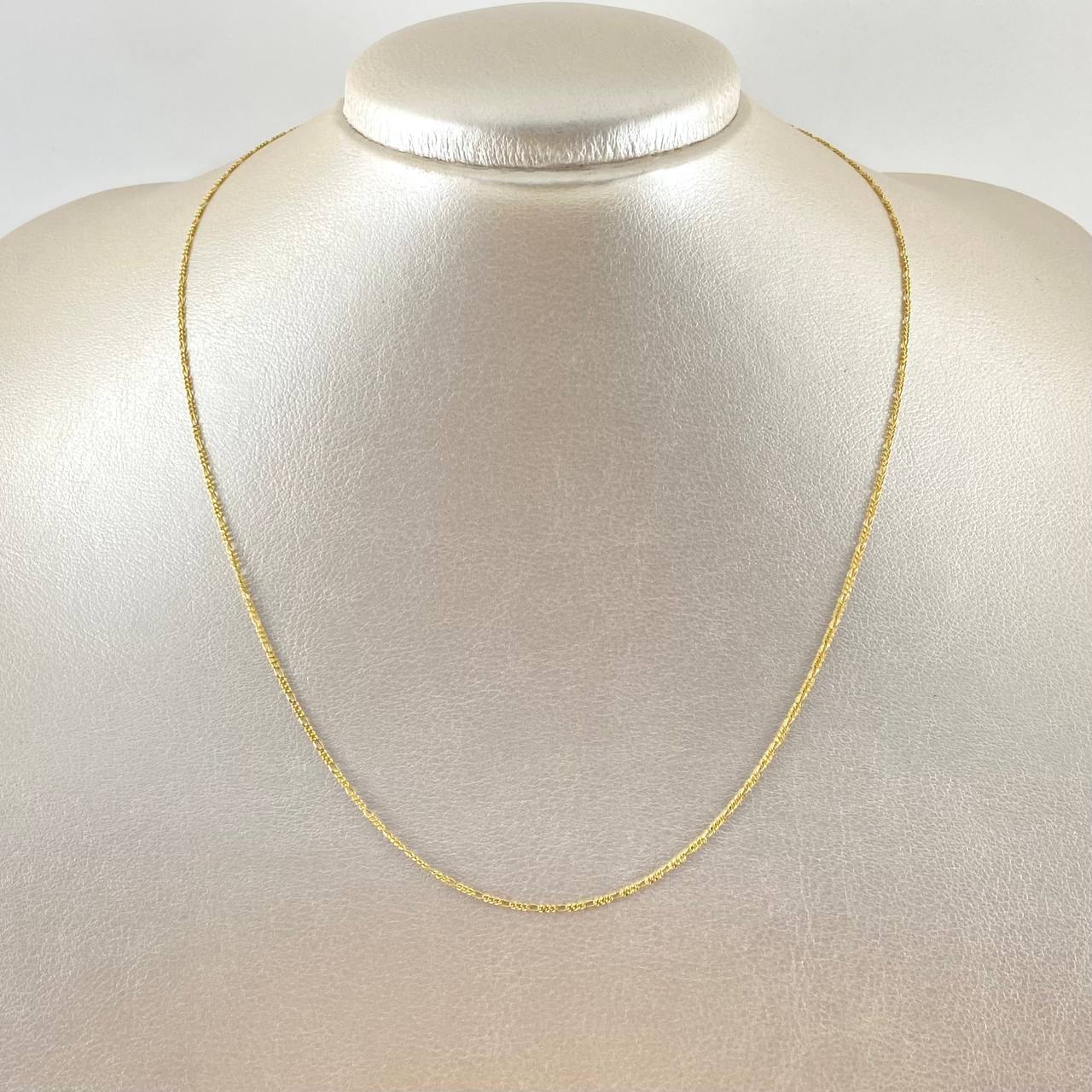 Cadena Figaro 2.25gr / 60cm / Oro Amarillo +1 18K *
